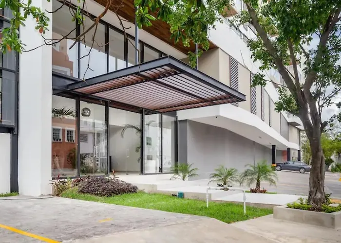 Elegant Apartment Well Located In The Hotel Zone Of Cancun