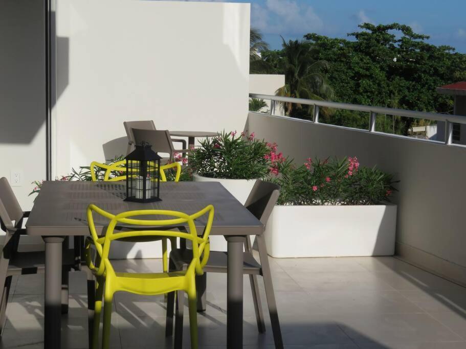 Apartment Elegant Well Located In The Zone Of *
