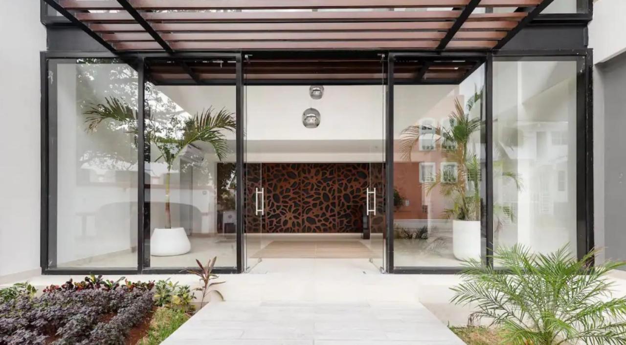 Apartment Elegant Well Located In The Zone Of *