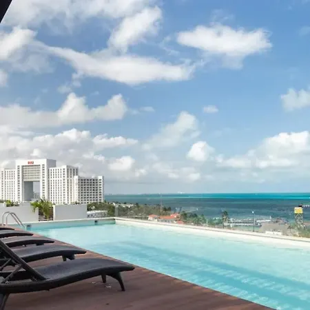 Elegant Apartment Well Located In The Hotel Zone Of Cancún Extérieur photo